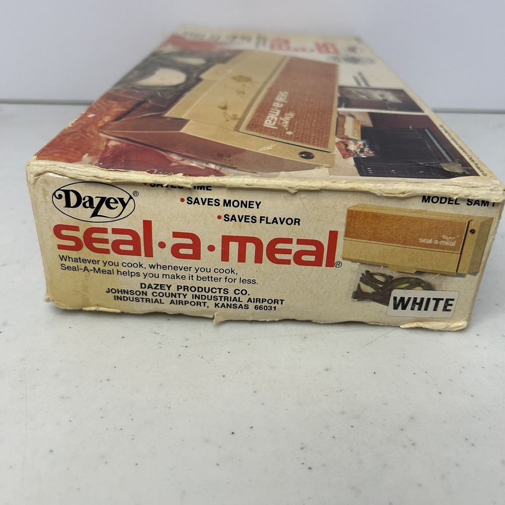 Vintage 1976 Dazey Seal-A-Meal Vacuum Sealer – Works w/ Box, Pouches, Manual - Picture 10 of 11